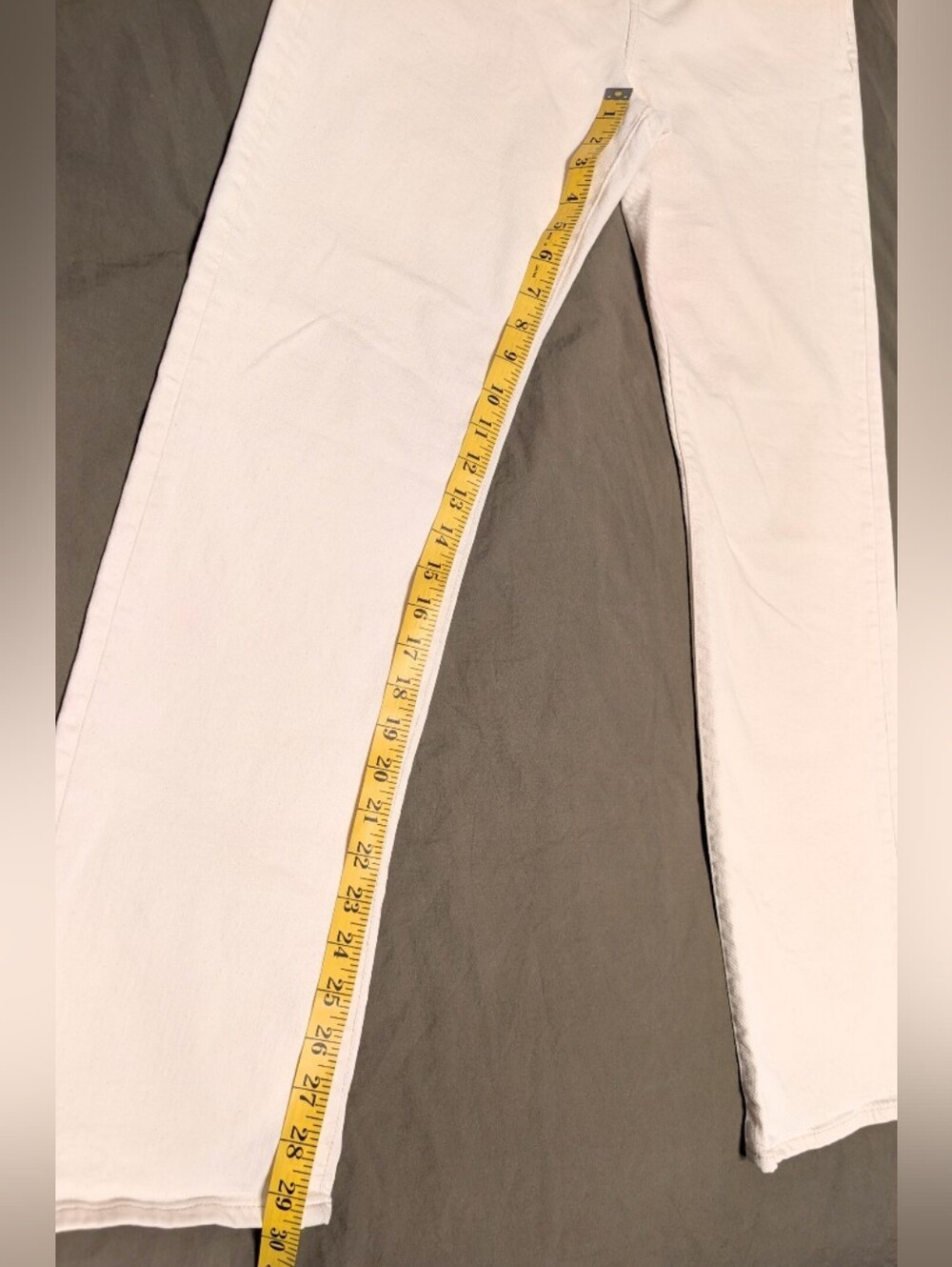 Madewell High-Rise 90s Straight Jeans, Size 26, Cream Color - Picture 5 of 11